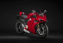 Ducati Panigale V4S 2021