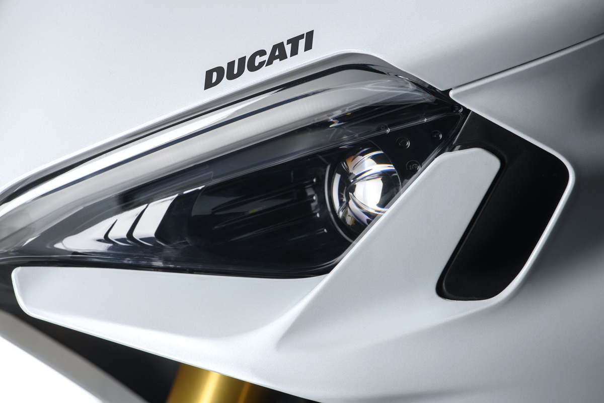 Ducati SuperSport 950 2021