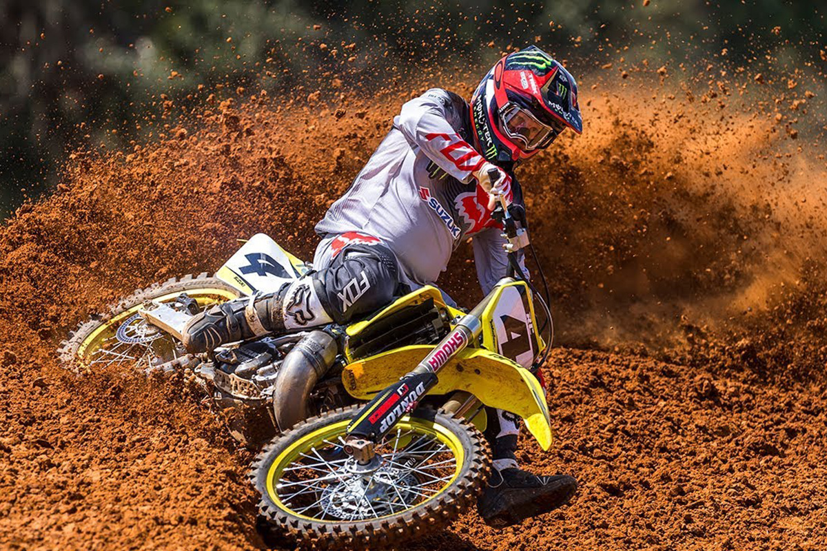 Ricky Carmichael con una Suzuki RM250 preparada