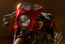 triumph_speed_twin_rennstall_moto_02