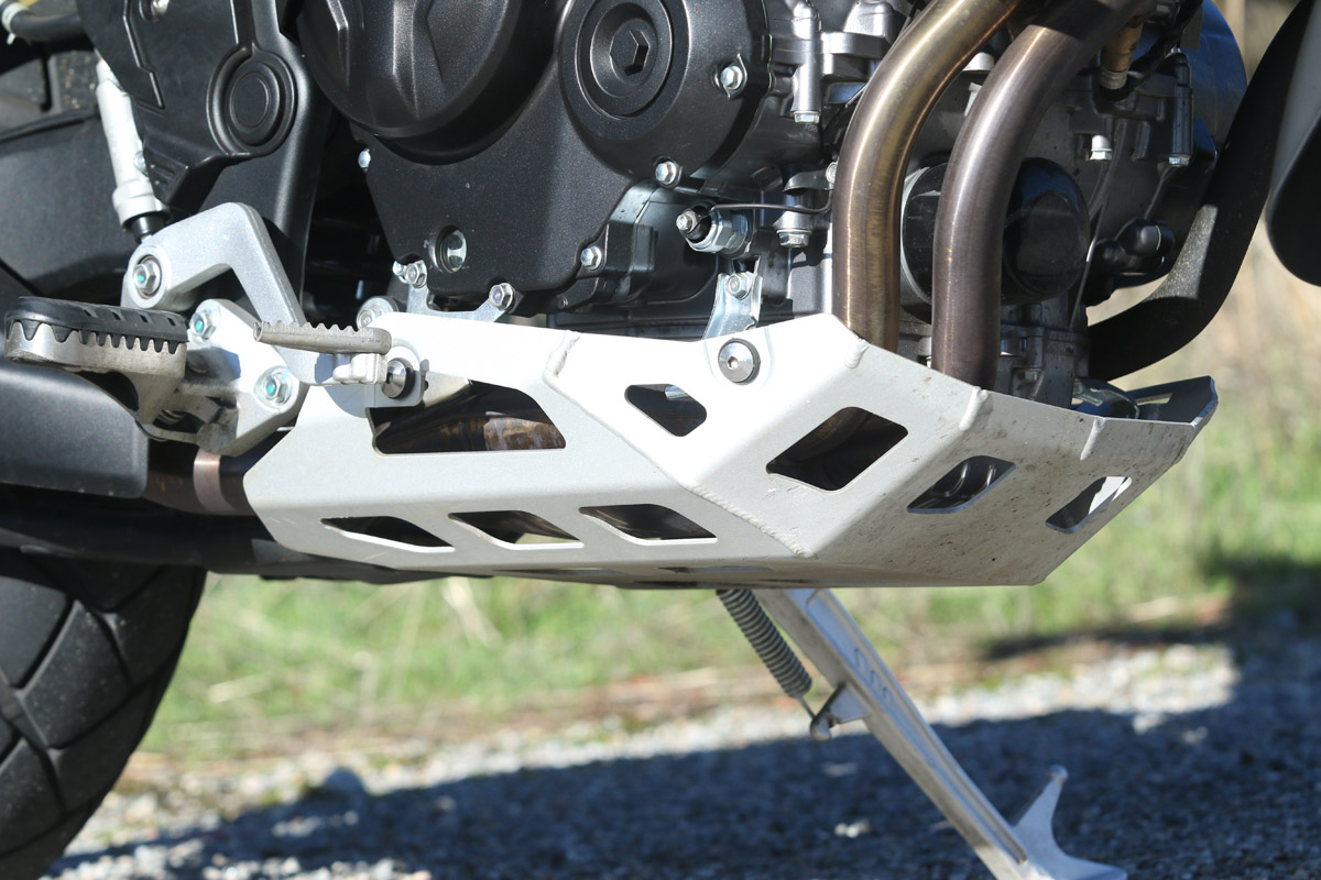 Cubrecárter de aluminio de la Macbor Montana XR5 500