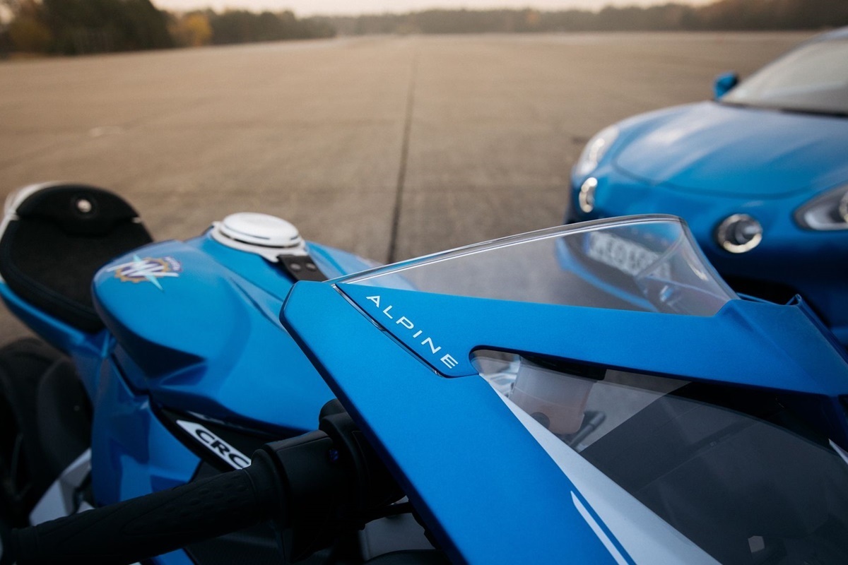 MV Agusta Superveloce Alpine
