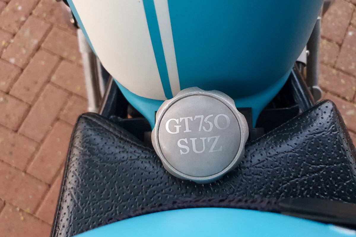 suzuki_gt_750_cafe_racer_05