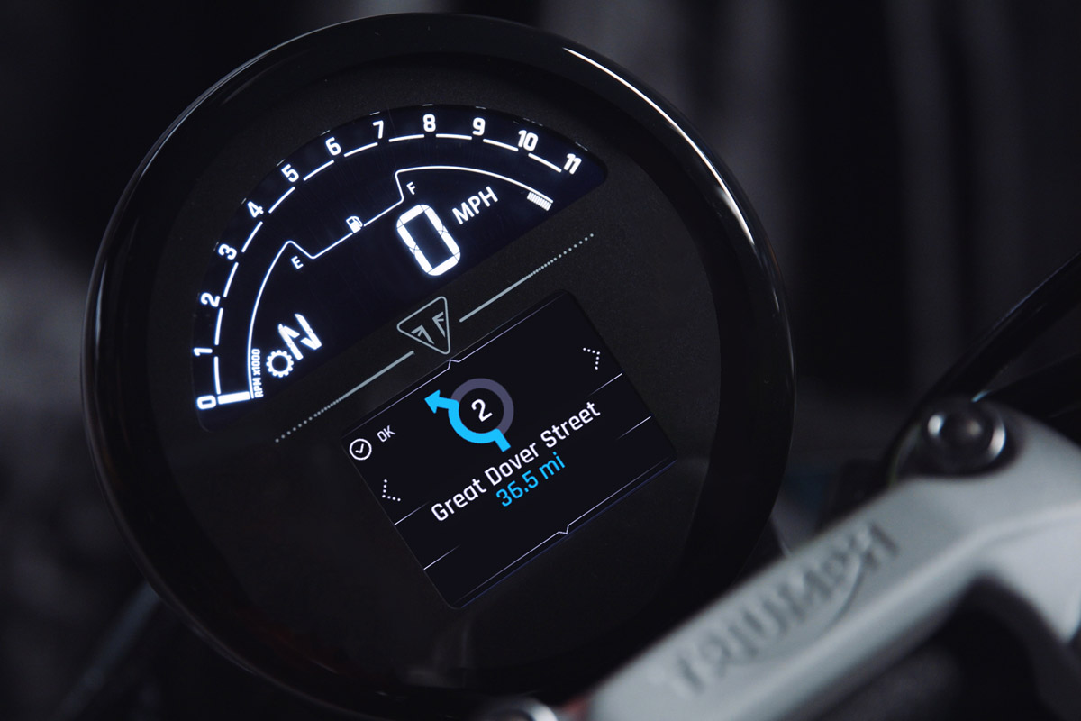 Conectividad smartphone con opción de navegador en la Triumph Trident 660