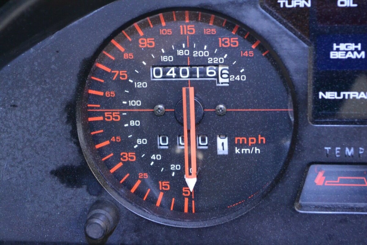 honda_vf500f_1985_7