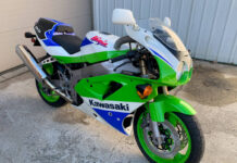 kawasaki_zx-7r_-_36