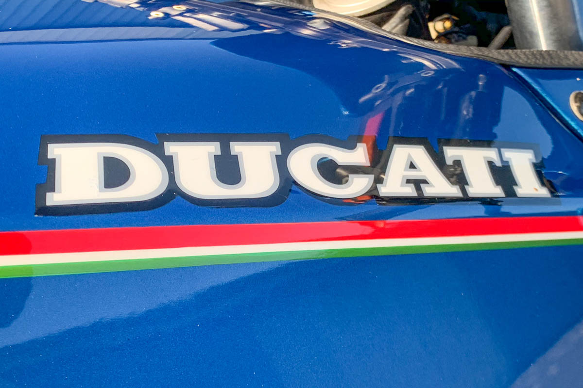 ducati_750_paso_1988_azul_ima_05