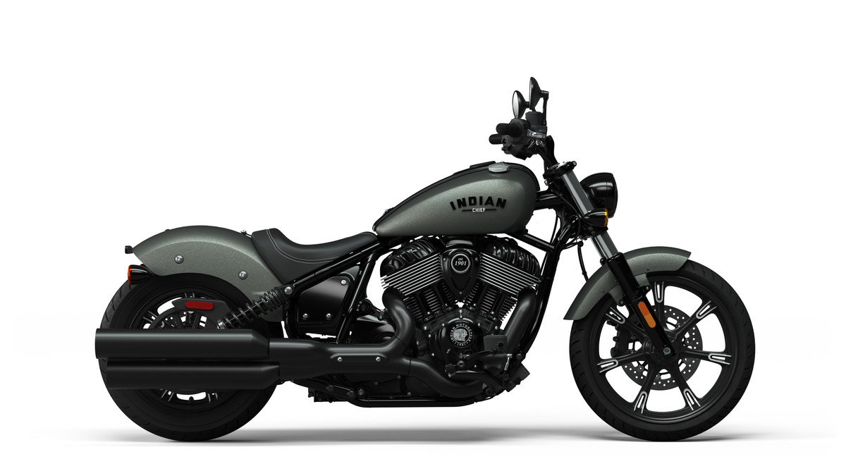 indian_chief_dark_horse_2021_5