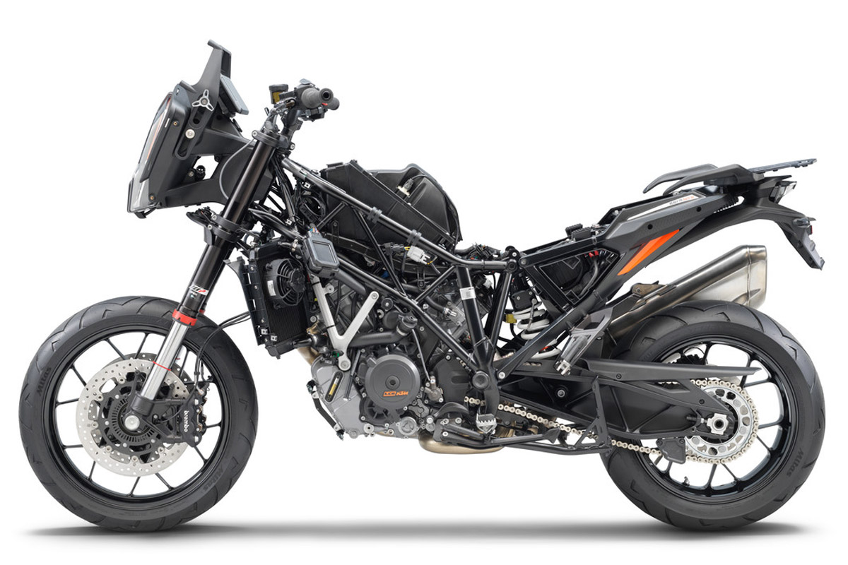 ktm_1290_super_adventure_s_2021_26