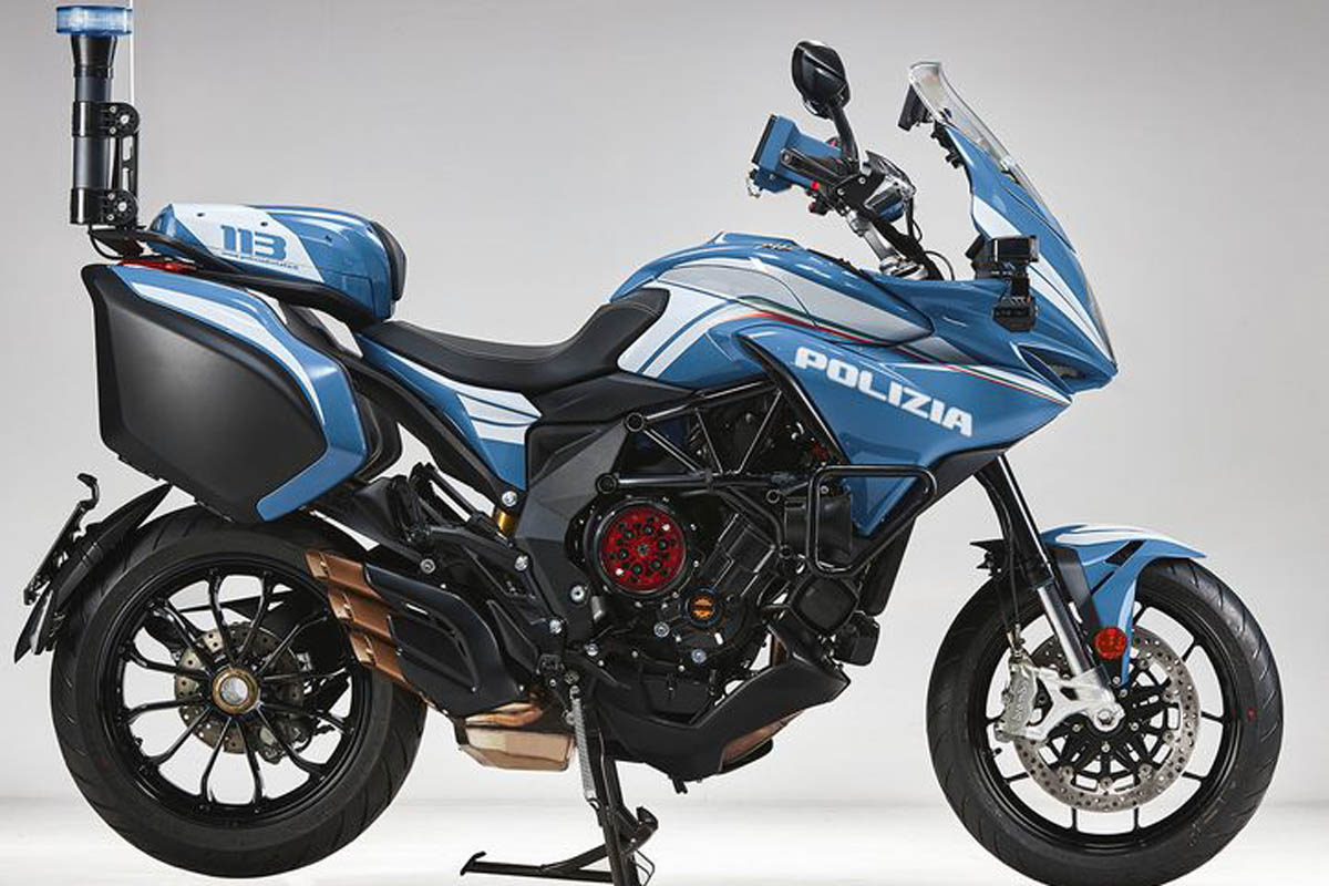 mv_agusta_turismo_veloce_lusso_scs_policia_01