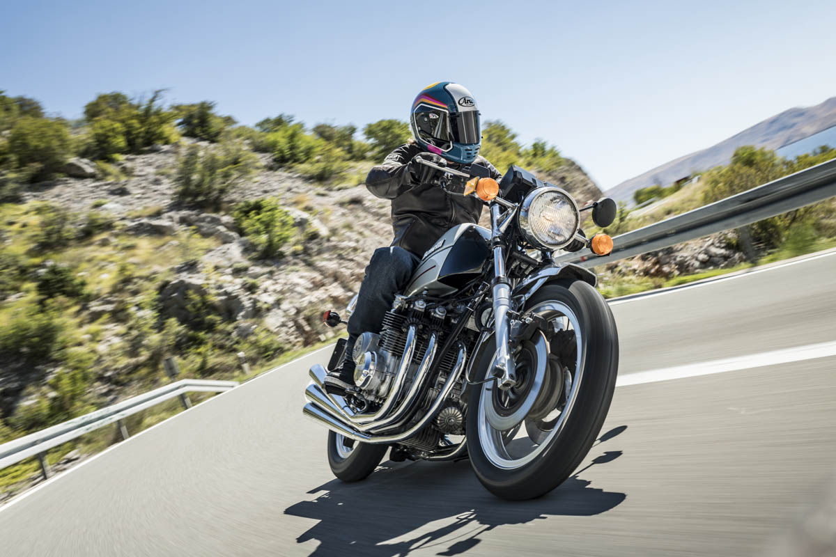 bridgestone_battlax_bt46_benelli_750_sei