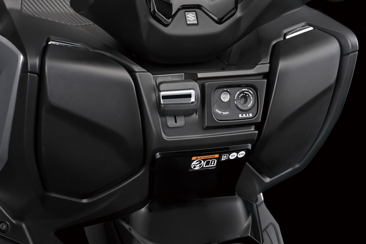 Suzuki Burgman 400 2021
