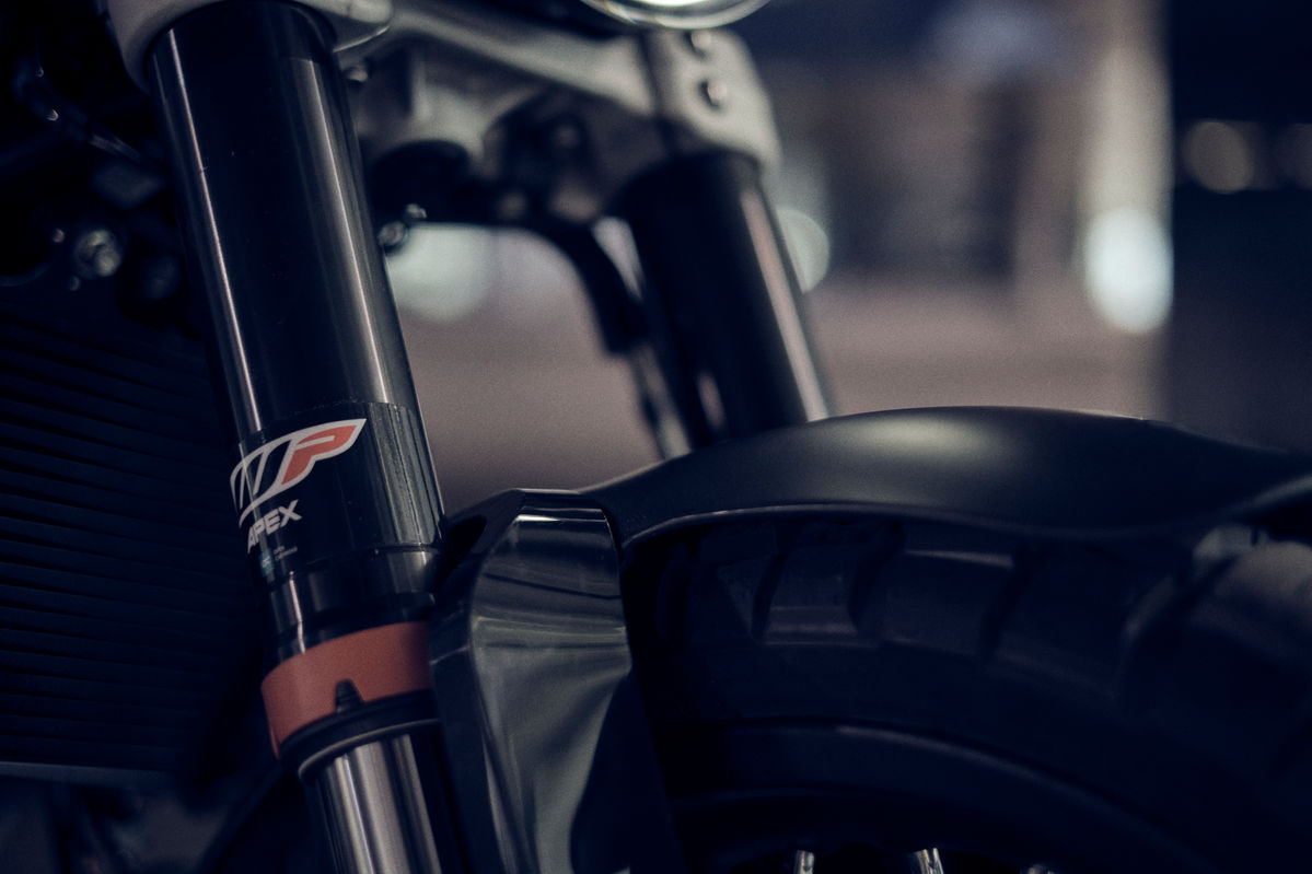 Suspensión WP APEX 'pata negra' para la Husqvarna Svartpilen 125 2021