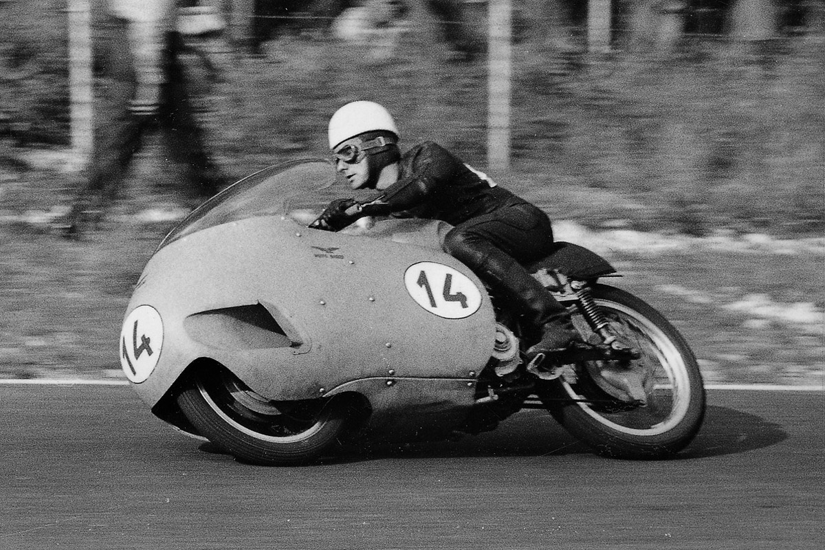 moto_guzzi_100_aniversario_2021_04