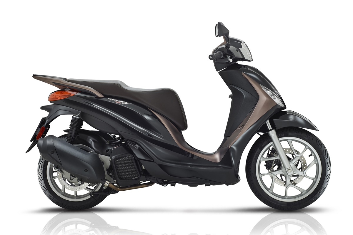 piaggio-medley-125-2021-05