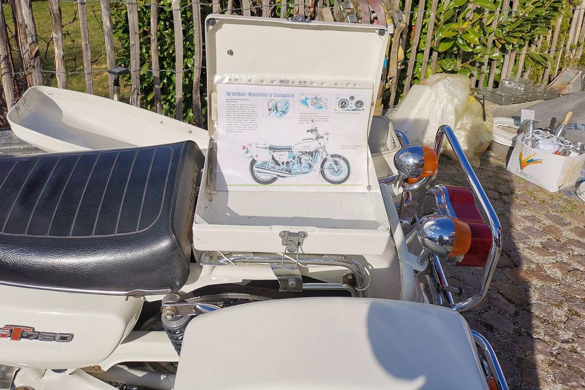 La moto conserva todos sus apartados orginales