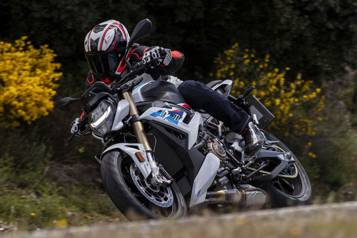 bmw_s1000r_2021_03