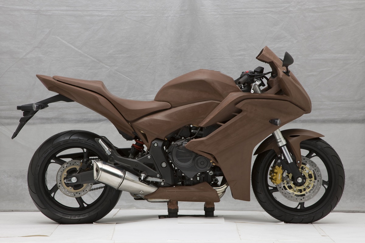 Prototipo de Honda en arcilla