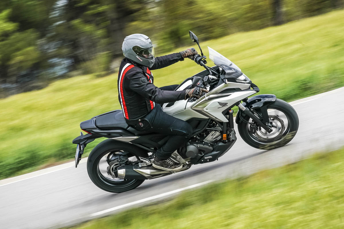 honda_nc750x_2021_05