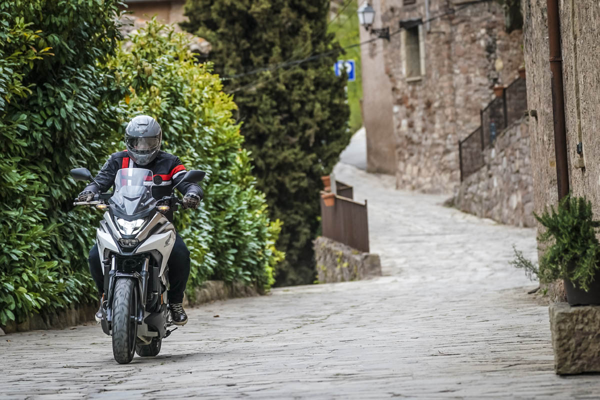 honda_nc750x_2021_09