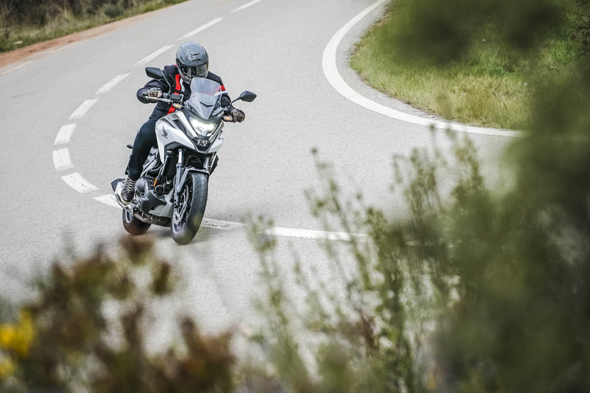 honda_nc750x_2021_10