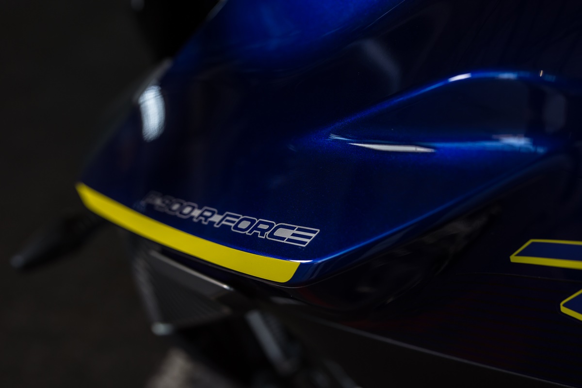 BMW F 900 R Force