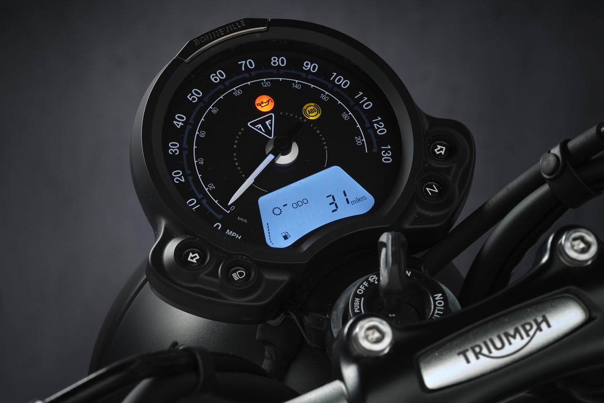 Triumph Street Scrambler 2021