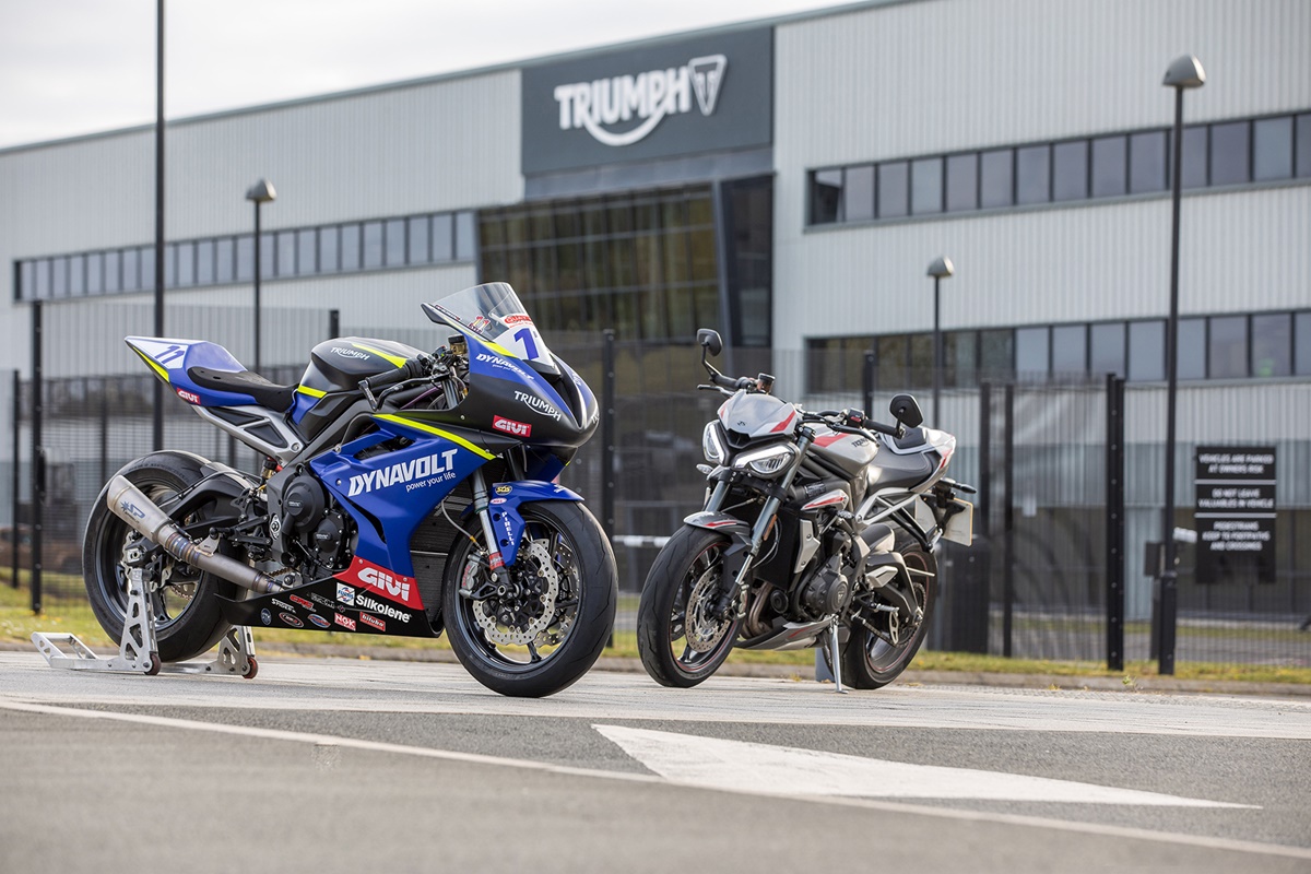Dynavolt Triumph Street Triple 765 RS 2021