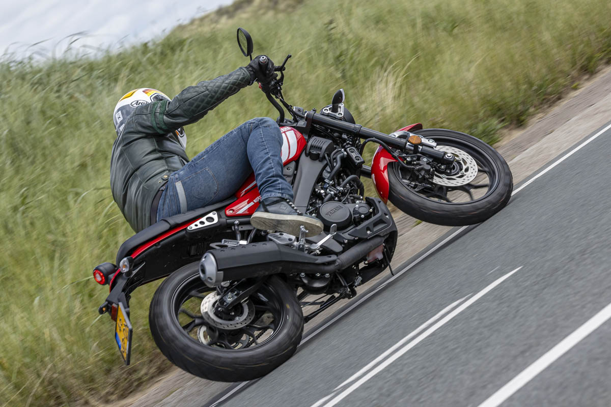 yamaha_xsr_125_2022_10