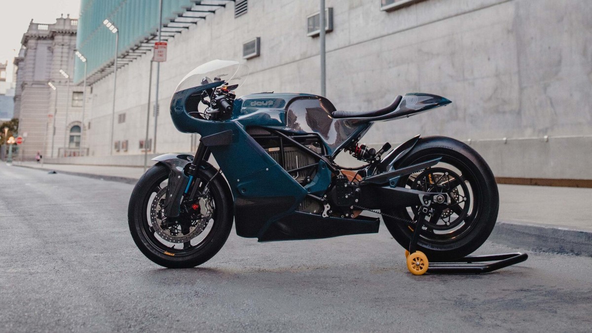 Zero Deus Ex Machina