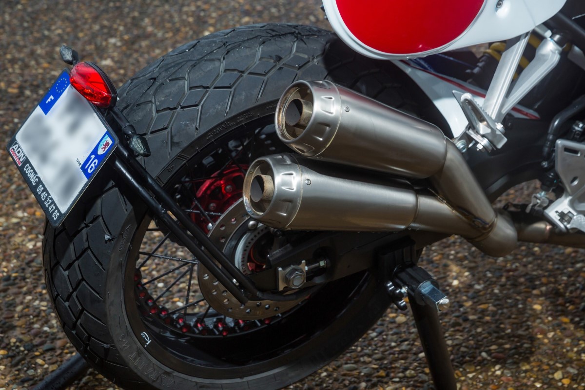 CB650R Flat Tracker