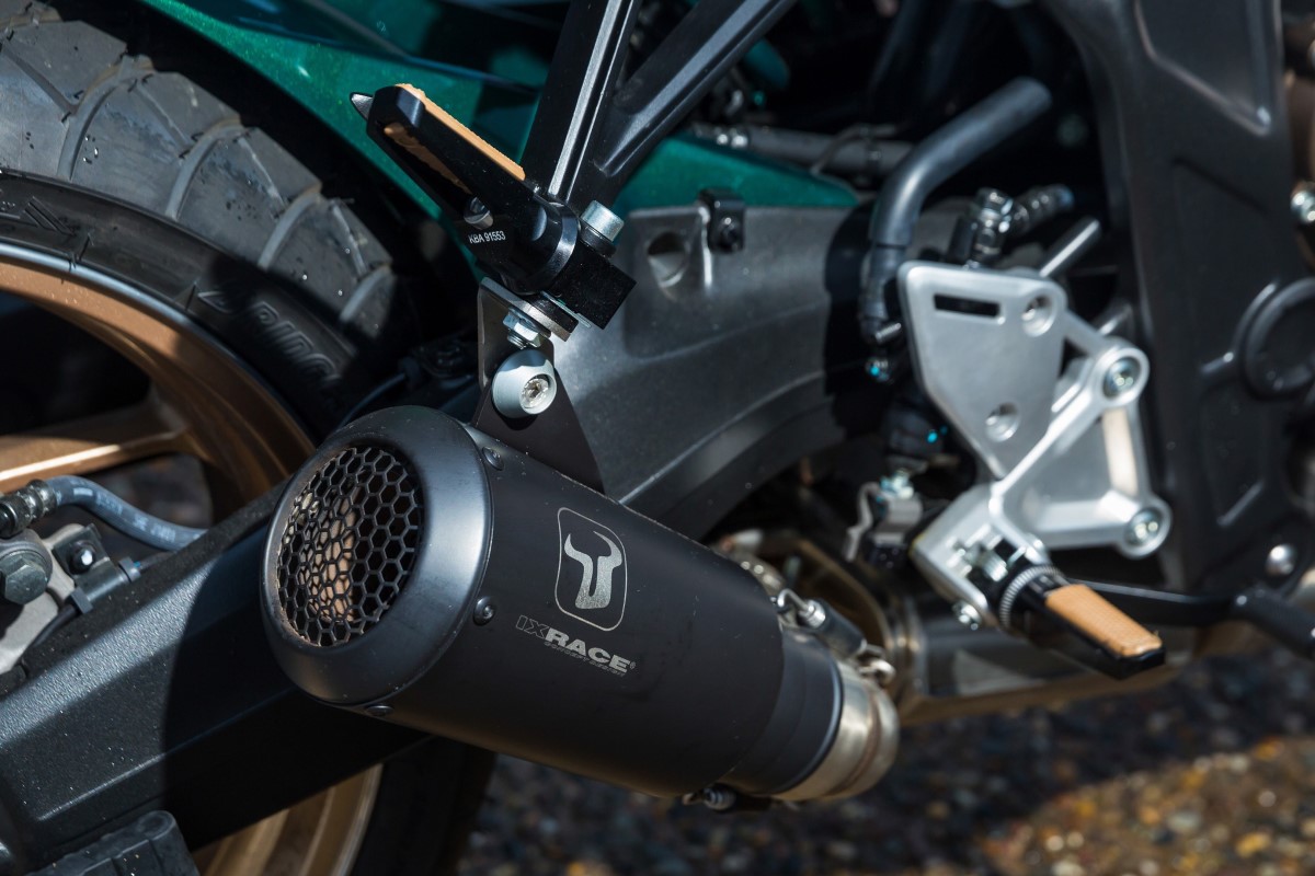 CB650R Four Flat Tracker