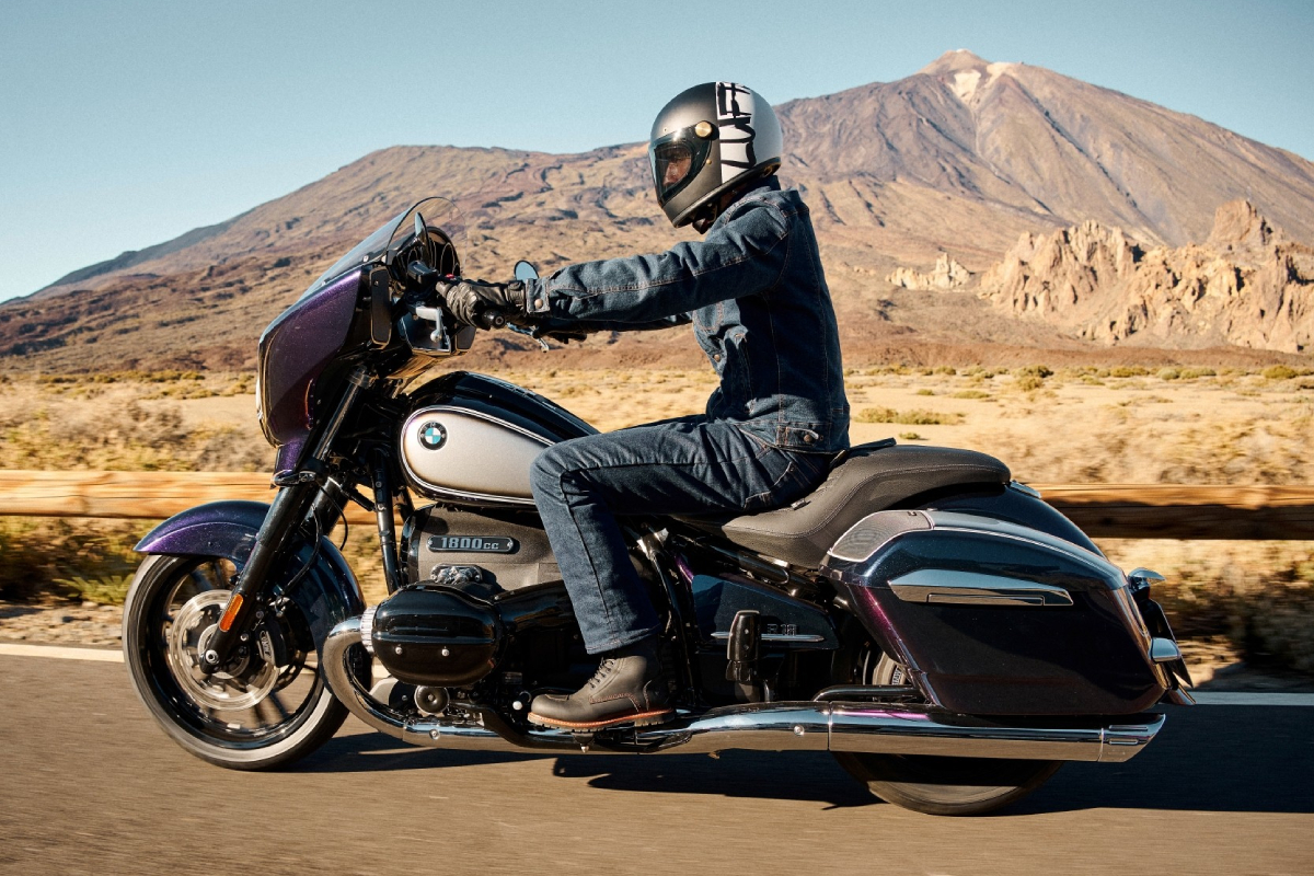 La nueva BMW R18 B en acción
