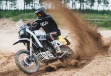 Yamaha Ténéré Deus Ex Machina