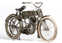 Harley-Davidson 'Strap Tank' (1907)
