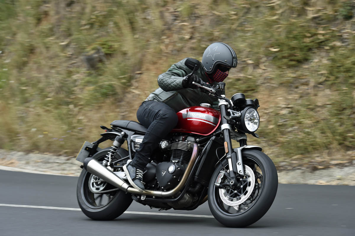 triumph_speed_twin_2021_05