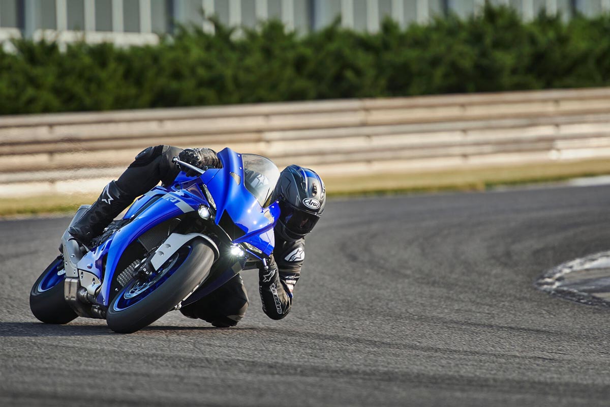 ¿Podemos ahorrar dinero comprando una moto sólo para rodar en pista?