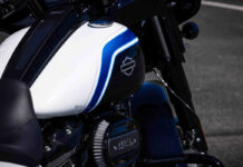 Un detalle del depósito de la Harley Street Glide Special 'Arctic Blast'