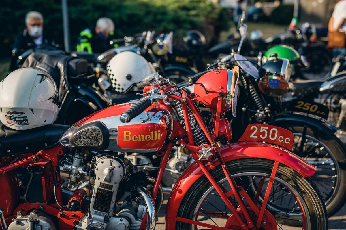 Algunas de las motos clásicas de Benelli que se pueden ver en la Benelli Week