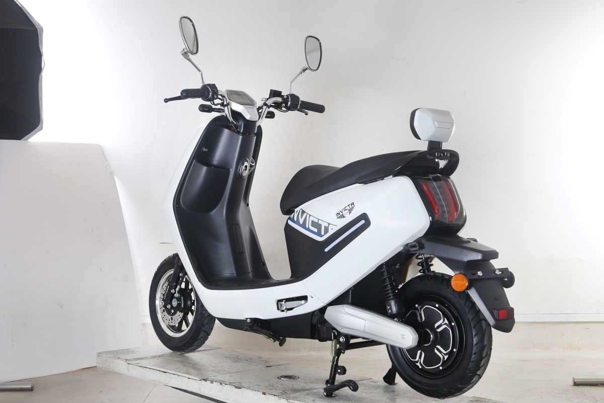 Invicta Electric MB5 Utrera