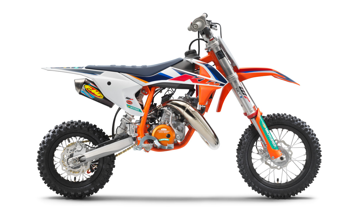 El diseño de la KTM 50 SX 2022 apenas se diferencia de sus 'hermanas mayores'