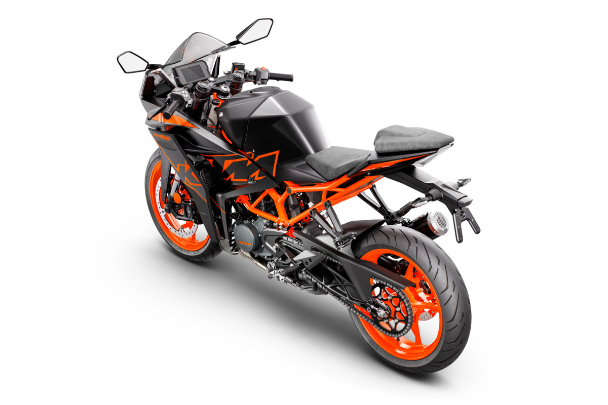KTM RC 125 2022 Right