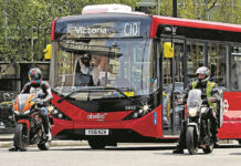 Londres marca una alternativa a la movilidad en moto