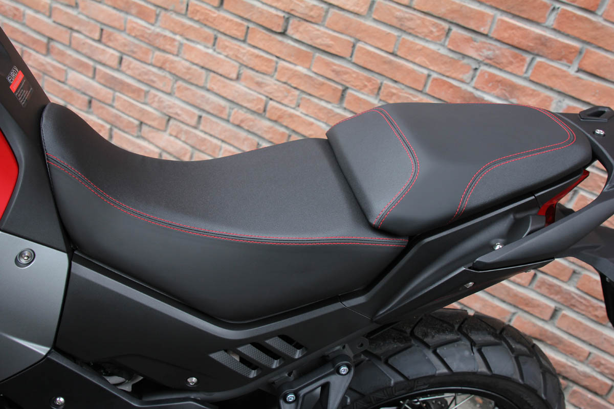 voge_500dsx_06