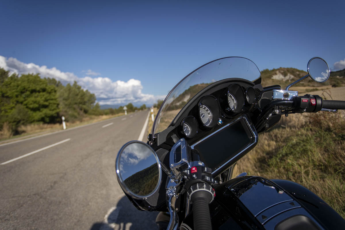 bmw_r18_b_2022_03