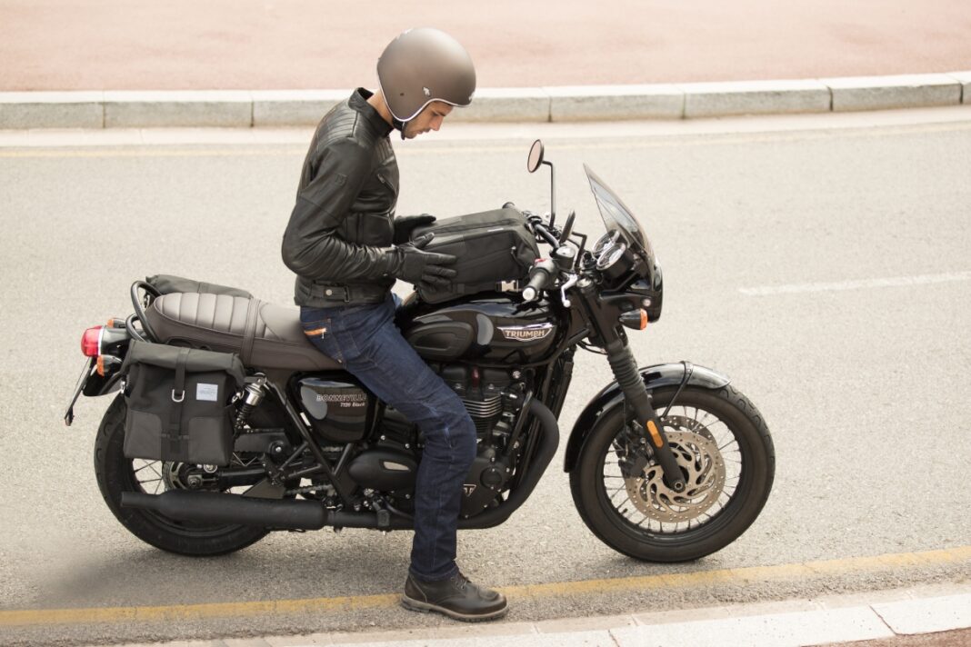 El estilo Café Racer llega a tu moto con la línea 'Garage Attitude' de Kappa