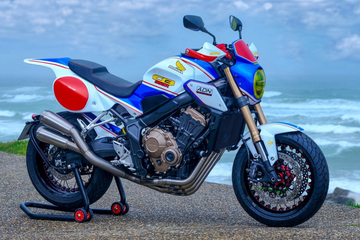 Honda CB650R Flat-Track