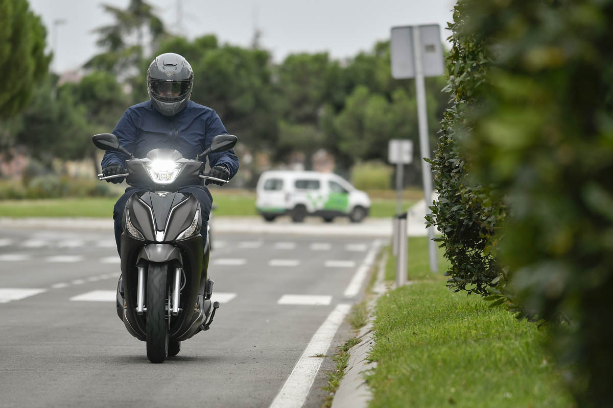 kymco_people_s_125_2021_07