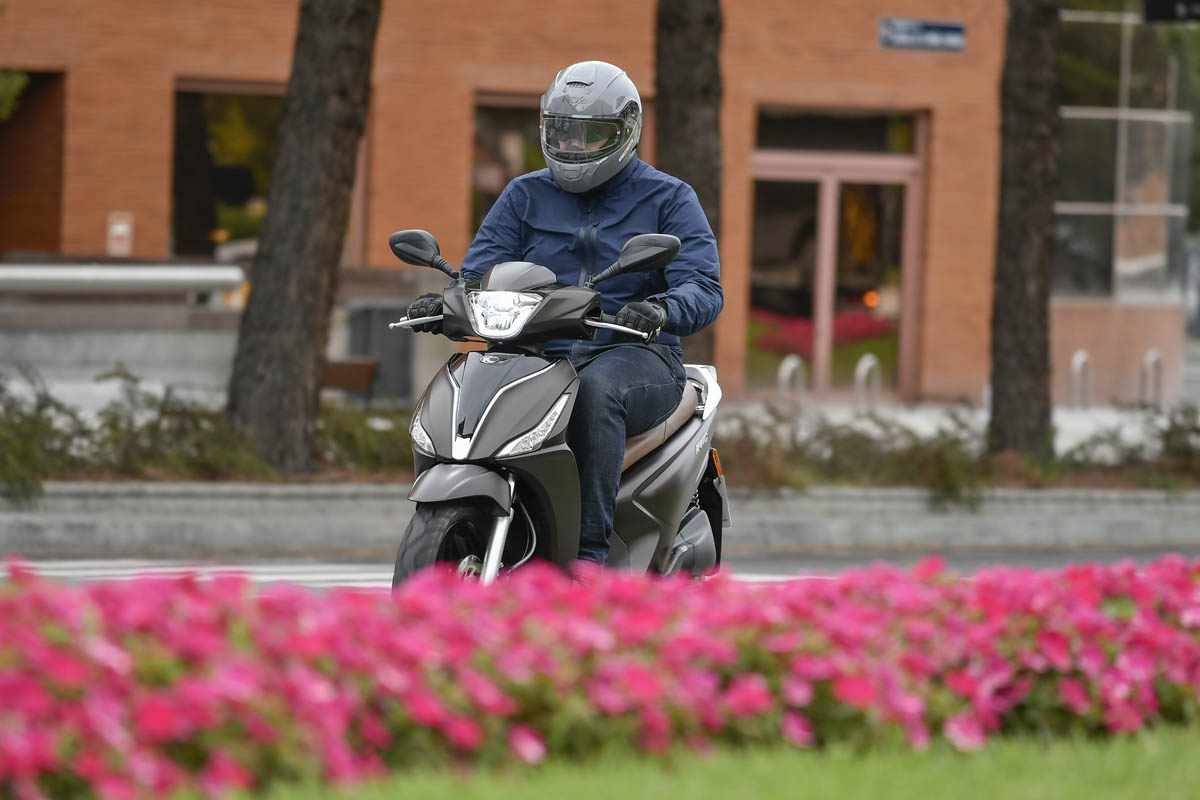 kymco_people_s_125_2021_10