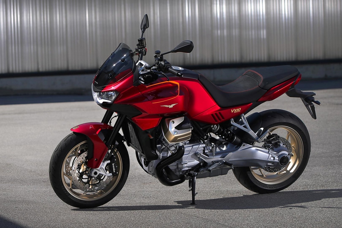 Moto Guzzi V100 Mandello 2022